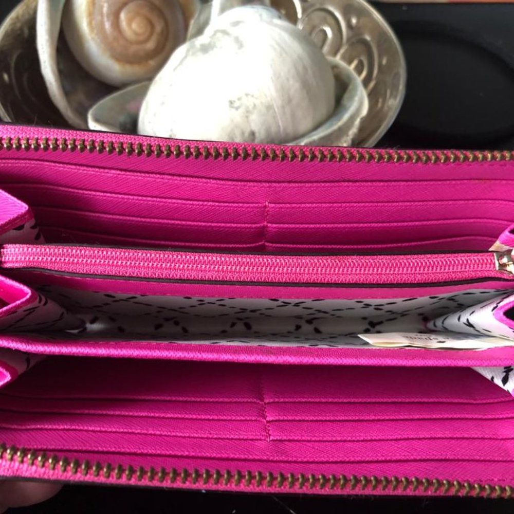 Kate spade pink zip-around continental wallet